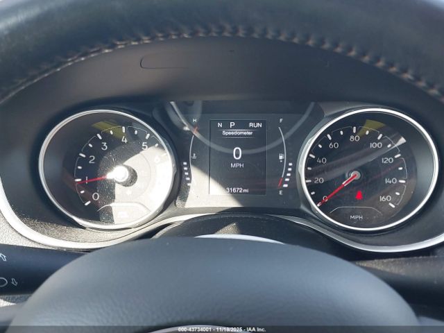 Jeep Compass Latitude 4x4 Image 5