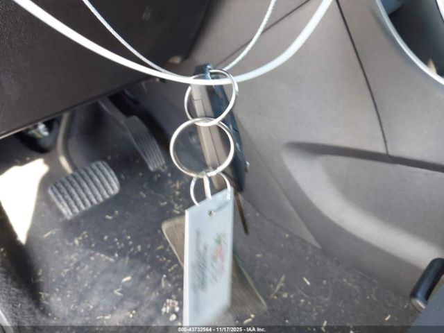 Chevrolet Trax Fwd Ls Image 10