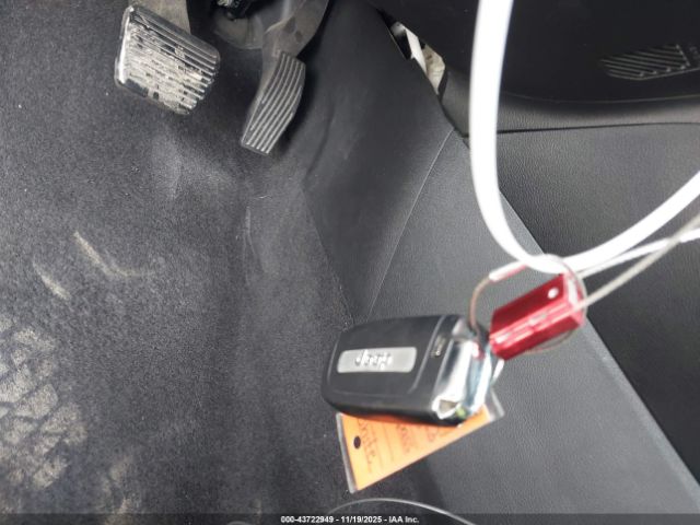 Jeep Compass Latitude 4x4 Image 16