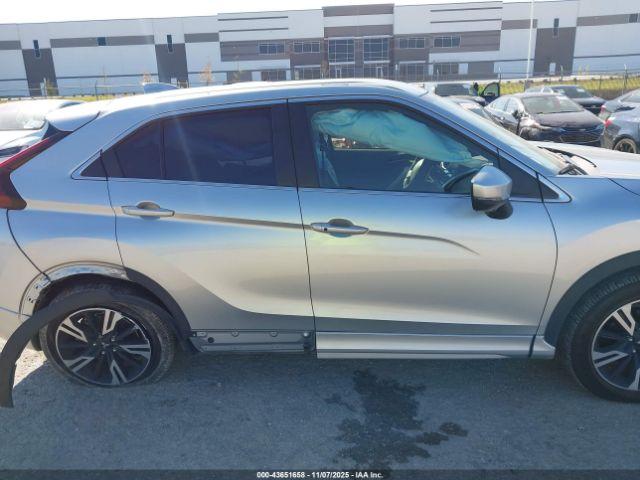 Mitsubishi Eclipse Image 11