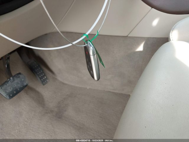 Cadillac SRX Luxury Collection Image 14