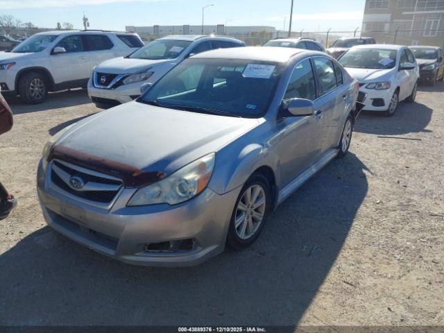 Subaru Legacy 2.5i Premium Image 3