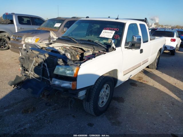 Chevrolet Silverado 1500 Ls Image 10