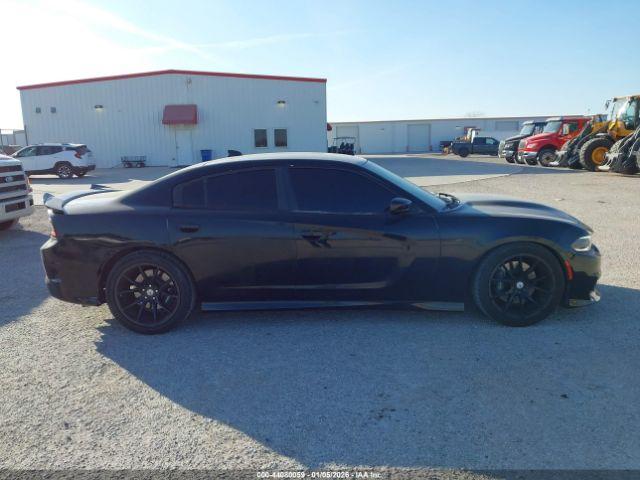 Dodge Charger Image 13