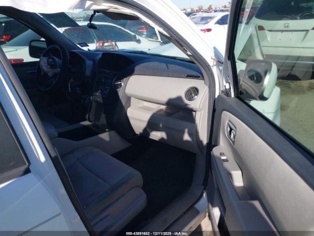 Honda Pilot Ex Image 4