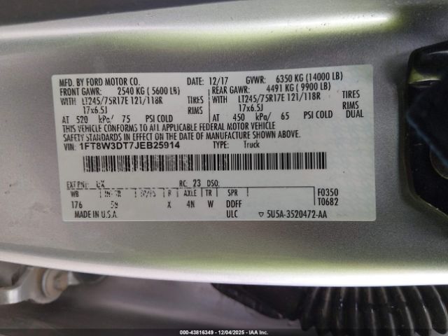 Ford F-350 Lariat Image 15