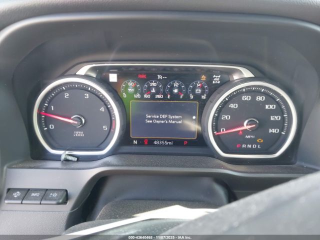 Chevrolet Silverado 2500 Image 5