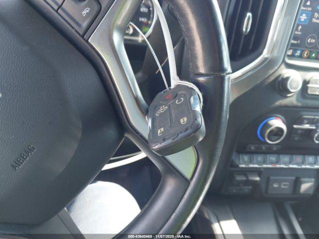 Chevrolet Silverado 2500 Image 7