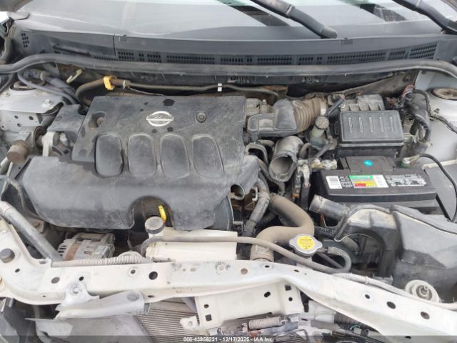 Nissan Versa 1.8s Image 7