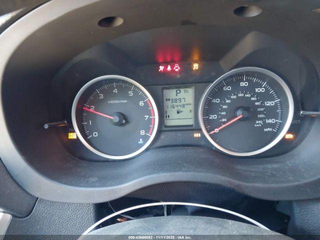 Subaru Forester 2.5i Image 12