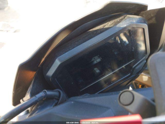 Kawasaki Ex650 P Image 13