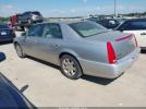 Cadillac DTS Standard Image 7