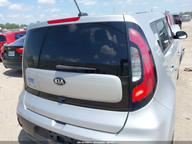 Kia Soul Image 11
