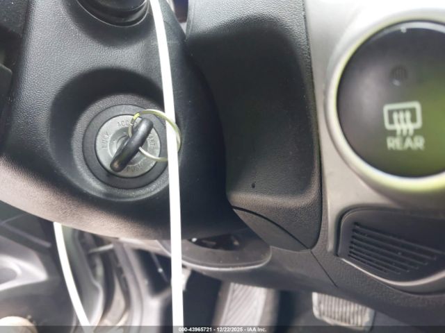 Hyundai TUCSON Gls Image 10