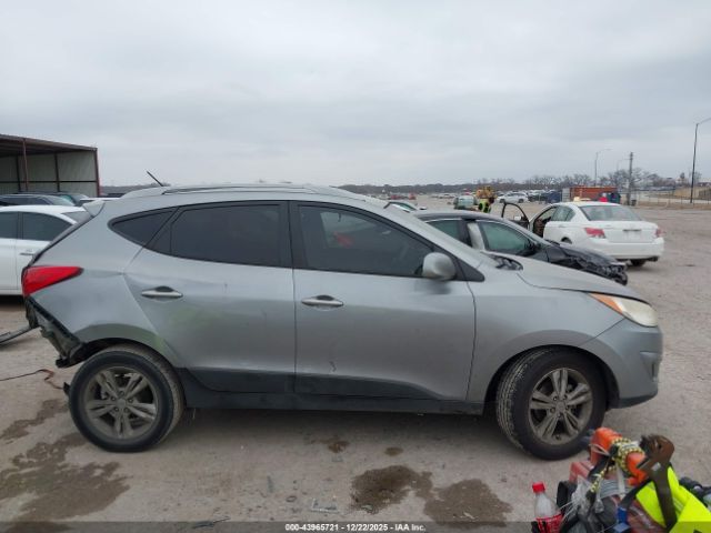 Hyundai TUCSON Gls Image 6