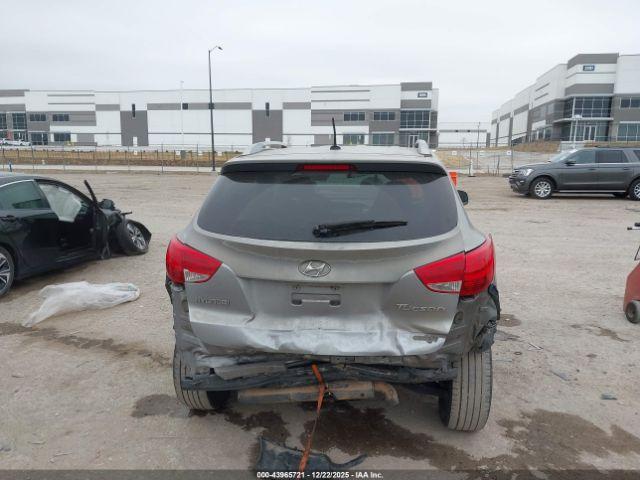 Hyundai TUCSON Gls Image 12