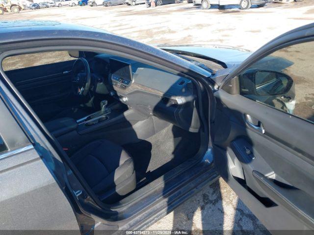 Nissan Altima Sv Fwd Image 7