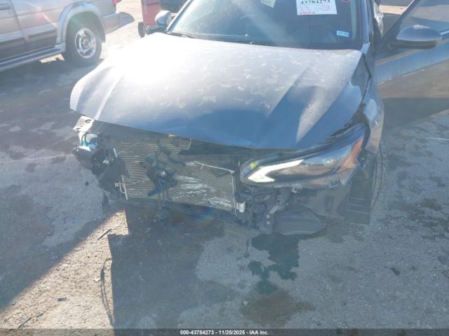 Nissan Altima Sv Fwd Image 5