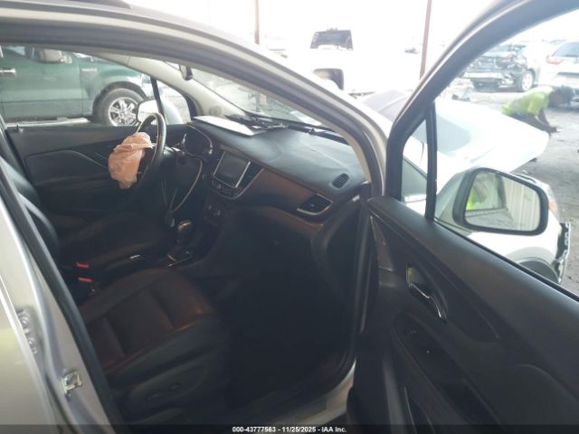 Buick Encore Essence Image 10