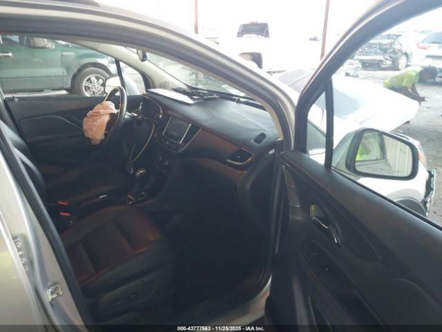 Buick Encore Essence Image 10