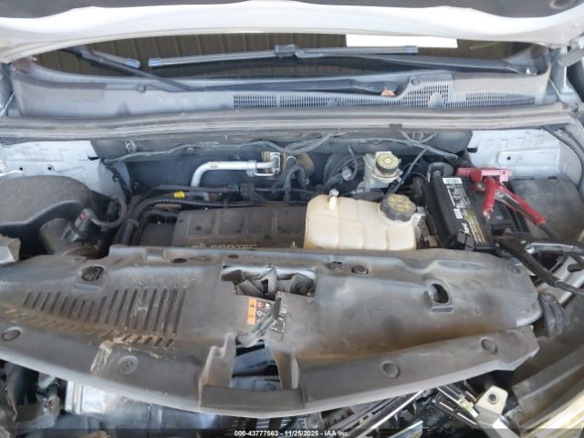 Buick Encore Essence Image 11