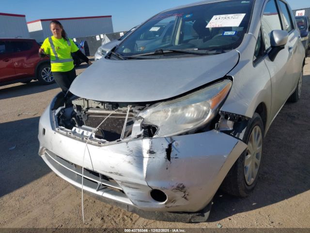 Nissan Versa Image 2