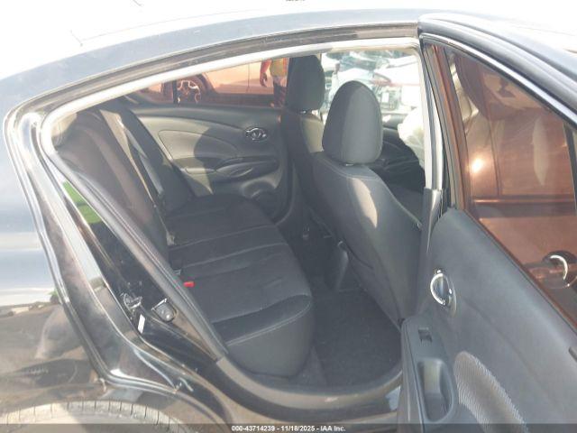 Nissan Versa 1.6 Sv Image 5