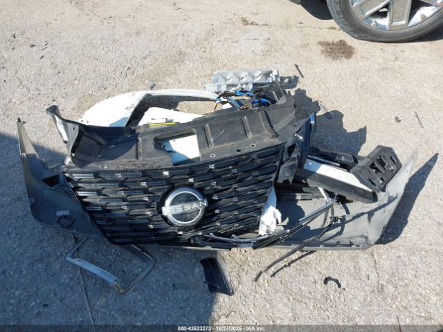 Nissan Rogue Sv Fwd Image 16