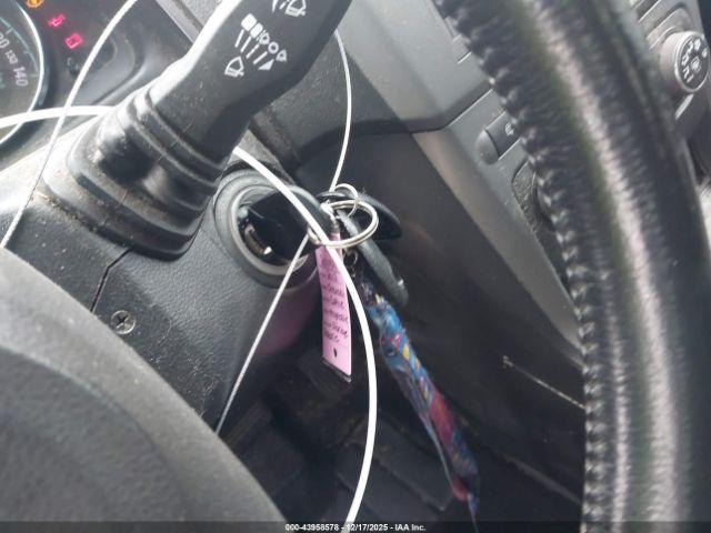 Chevrolet Captiva Lt Image 9