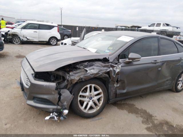 Ford Fusion Se Image 15