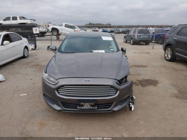 Ford Fusion Se Image 3