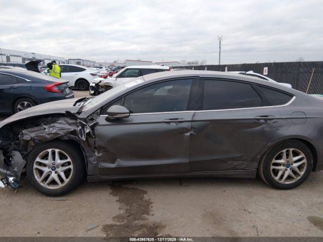 Ford Fusion Se Image 9