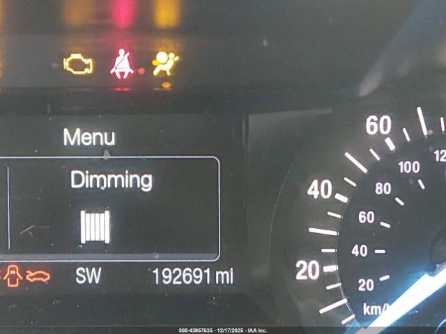 Ford Fusion Se Image 6