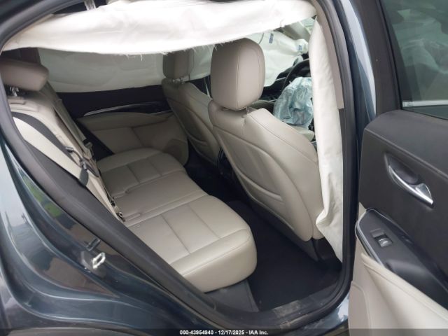 Cadillac XT4 Fwd Luxury Image 5