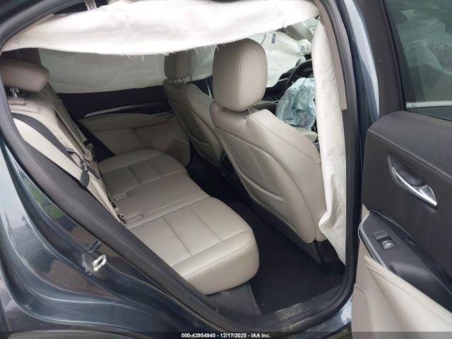 Cadillac XT4 Fwd Luxury Image 5