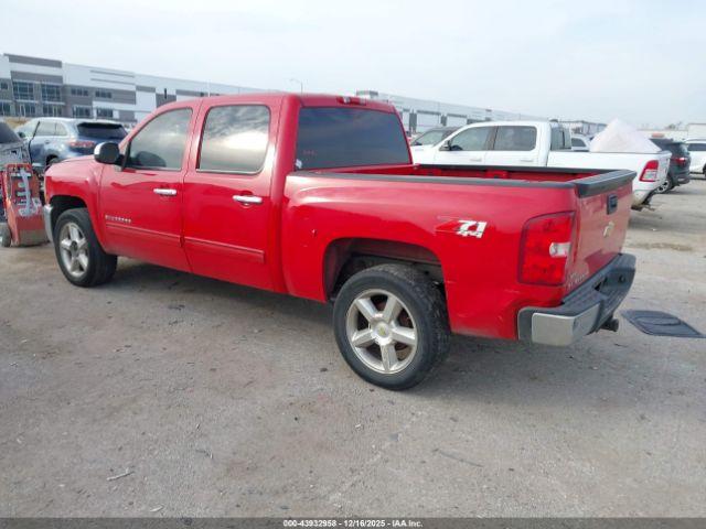 Chevrolet Silverado 1500 Lt Image 7