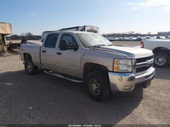  Salvage Chevrolet Silverado 2500