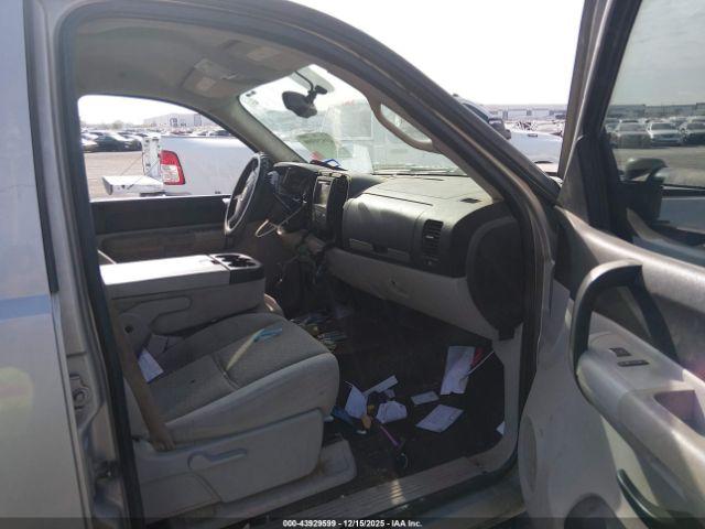 Chevrolet Silverado 2500 Lt1 Image 4