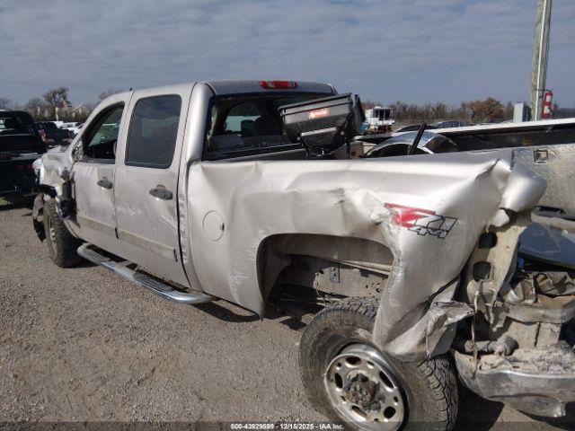 Chevrolet Silverado 2500 Lt1 Image 9