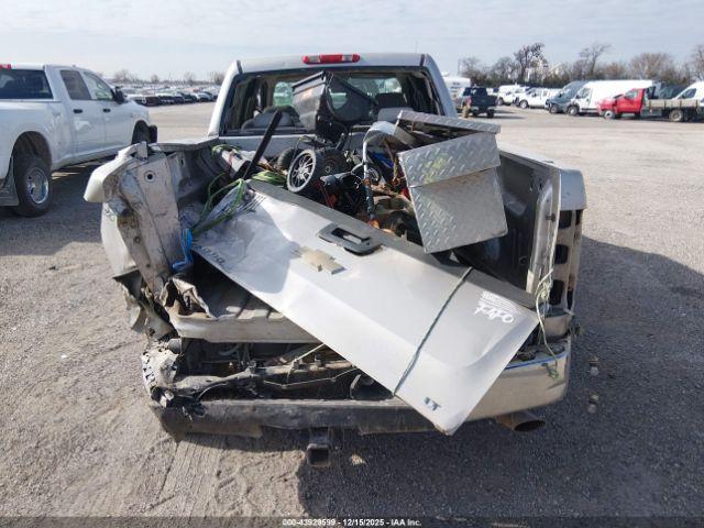 Chevrolet Silverado 2500 Lt1 Image 13
