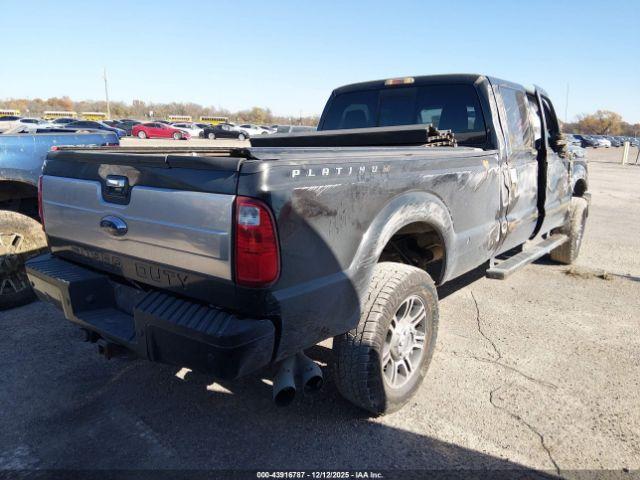 Ford F-350 Lariat Image 4