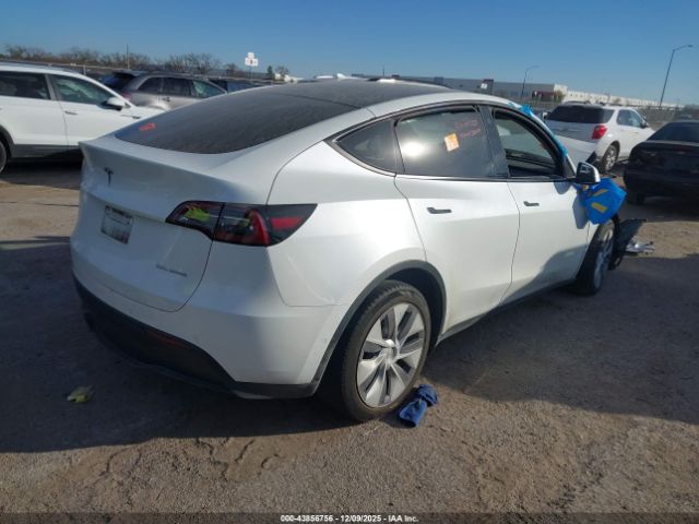 Tesla Model Y Long Range Dual Motor All-wheel Drive Image 7