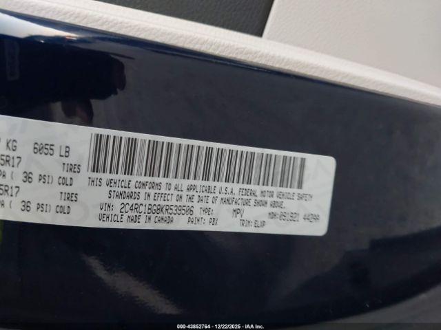 Chrysler Pacifica Touring L Image 13