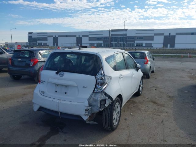 Nissan Versa Sv Image 3