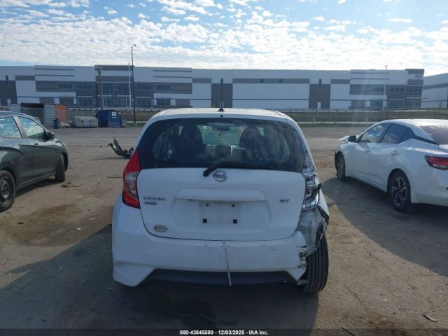 Nissan Versa Sv Image 10
