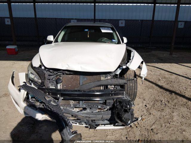 INFINITI Q70 3.7 Luxe Image 9