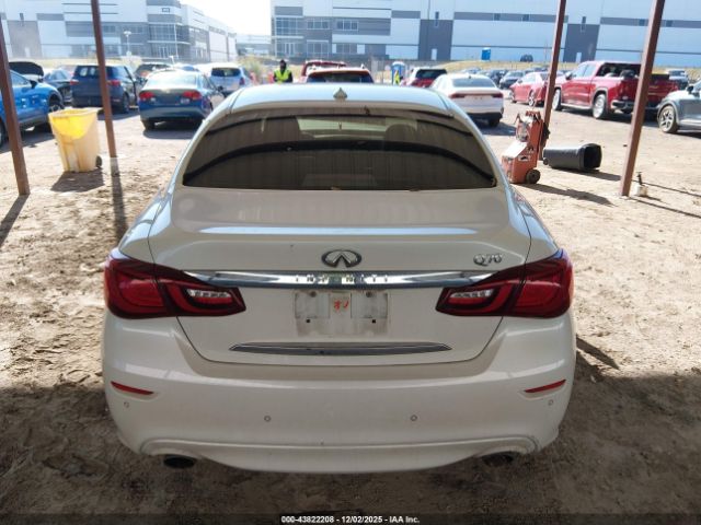 INFINITI Q70 3.7 Luxe Image 14