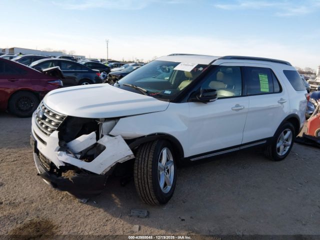 Ford Explorer Xlt Image 9