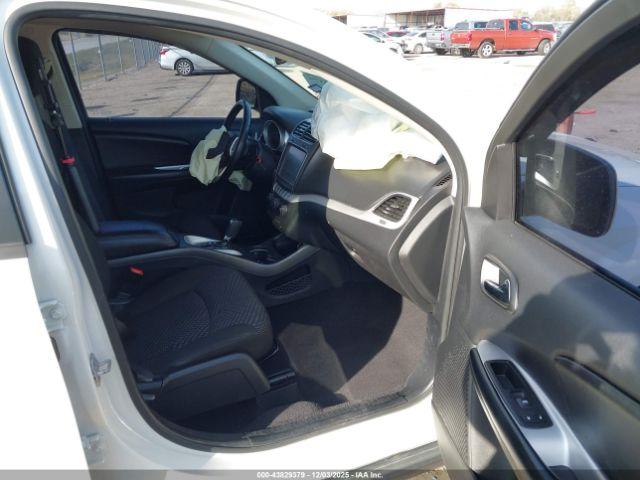 Dodge Journey Se Image 10