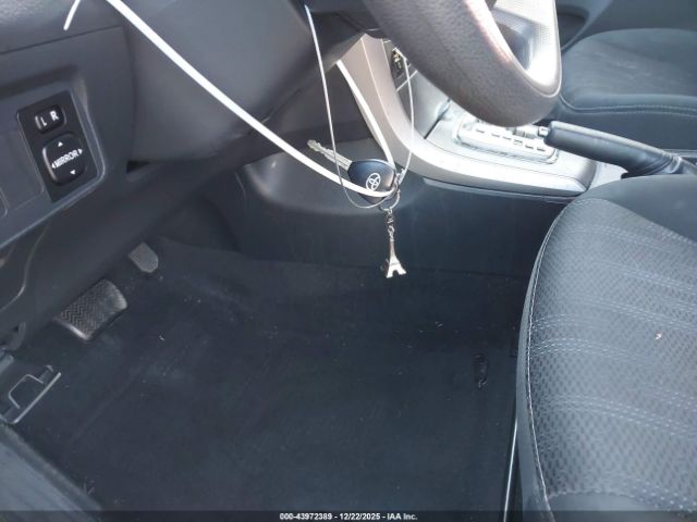 Toyota Corolla S Image 13